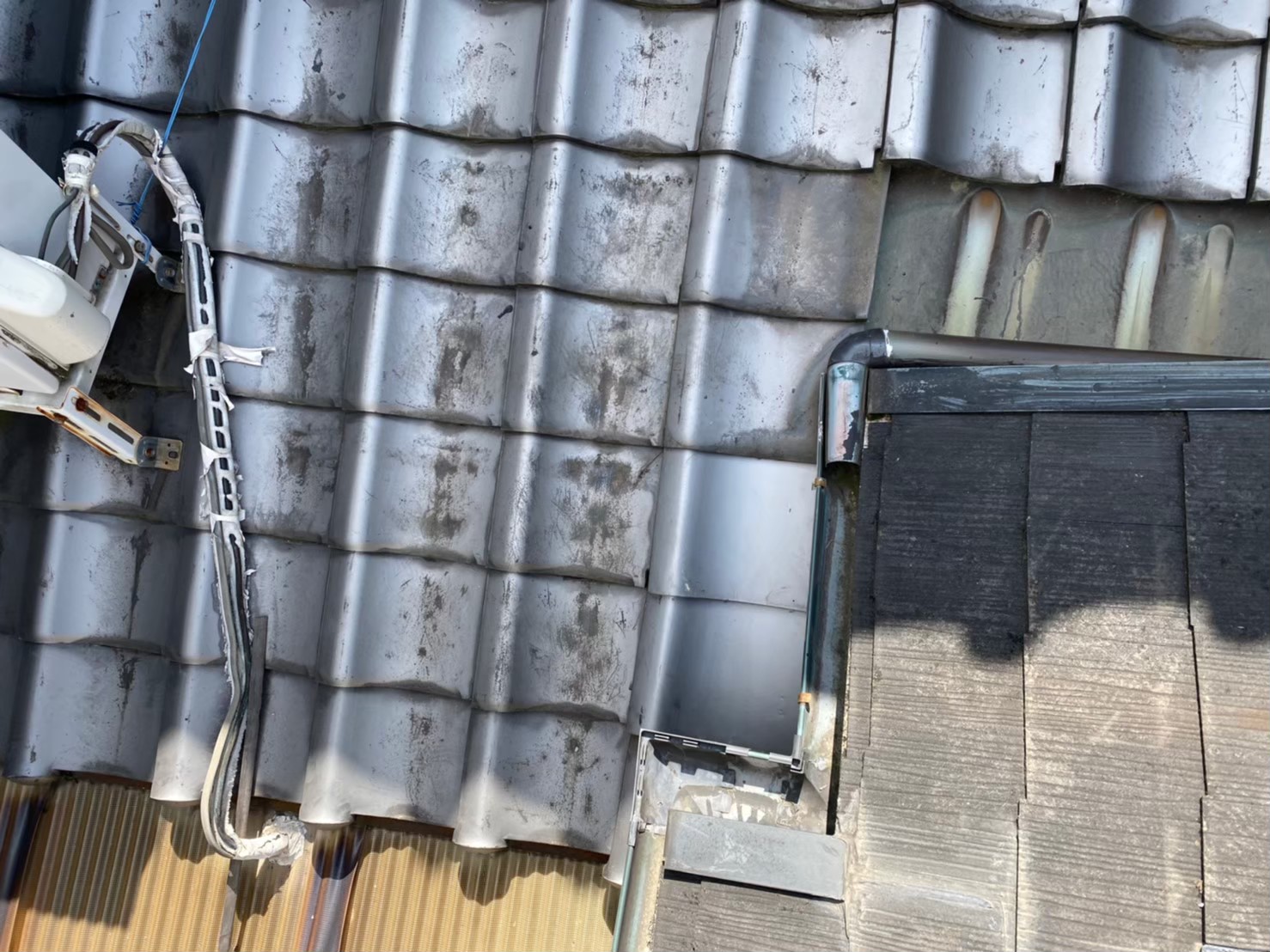 奈良市の割れた瓦屋根補修後